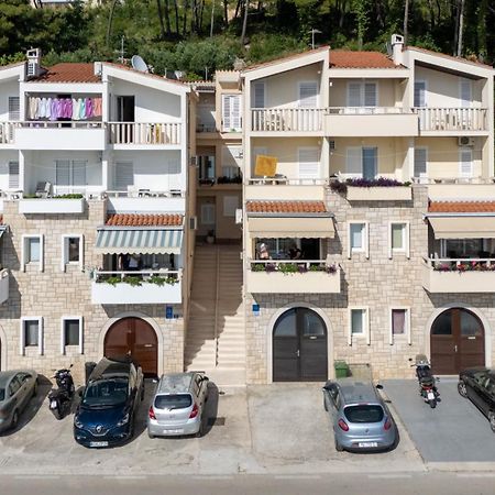 Apartments Klement Brela Zewnętrze zdjęcie