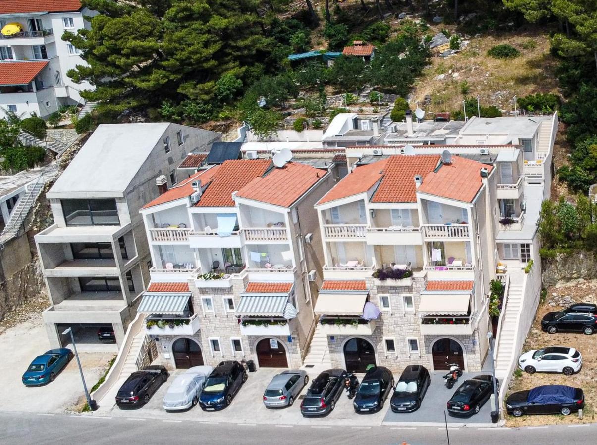 Apartments Klement Brela Zewnętrze zdjęcie
