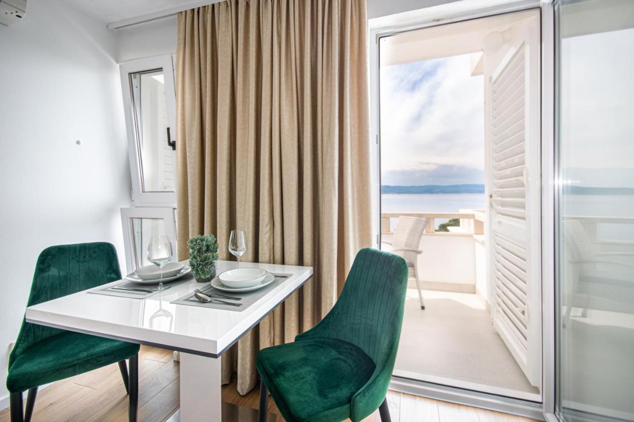 Apartments Klement Brela Zewnętrze zdjęcie