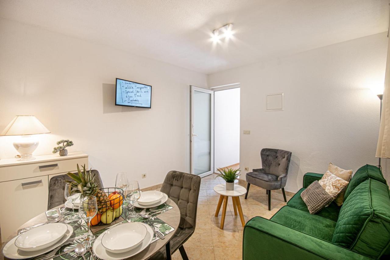 Apartments Klement Brela Zewnętrze zdjęcie