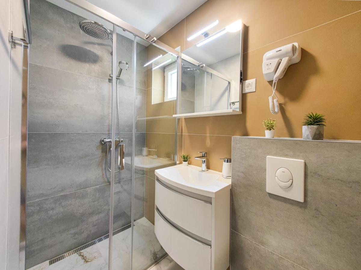 Apartments Klement Brela Zewnętrze zdjęcie