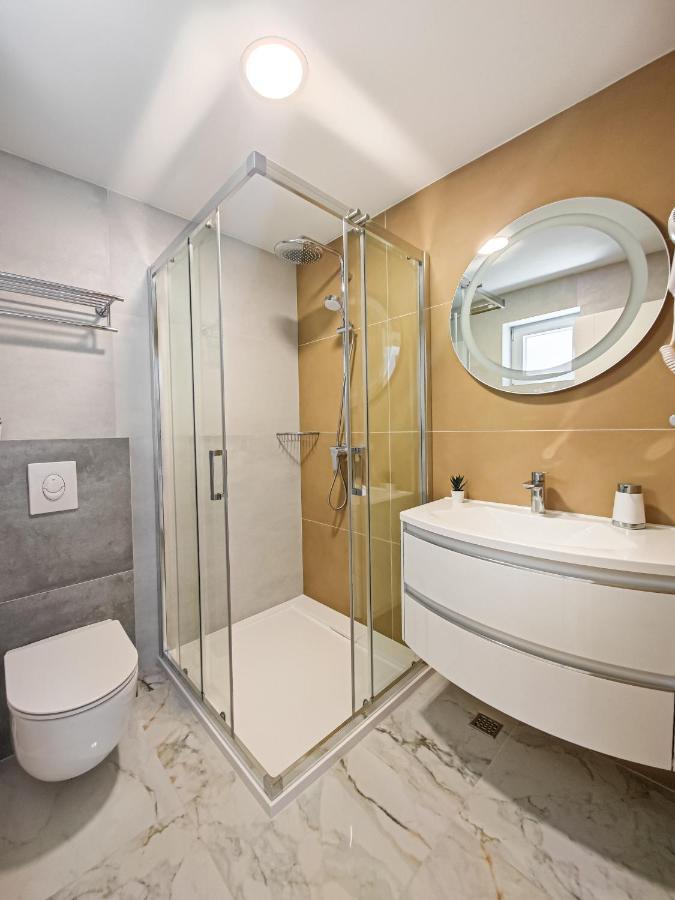 Apartments Klement Brela Zewnętrze zdjęcie