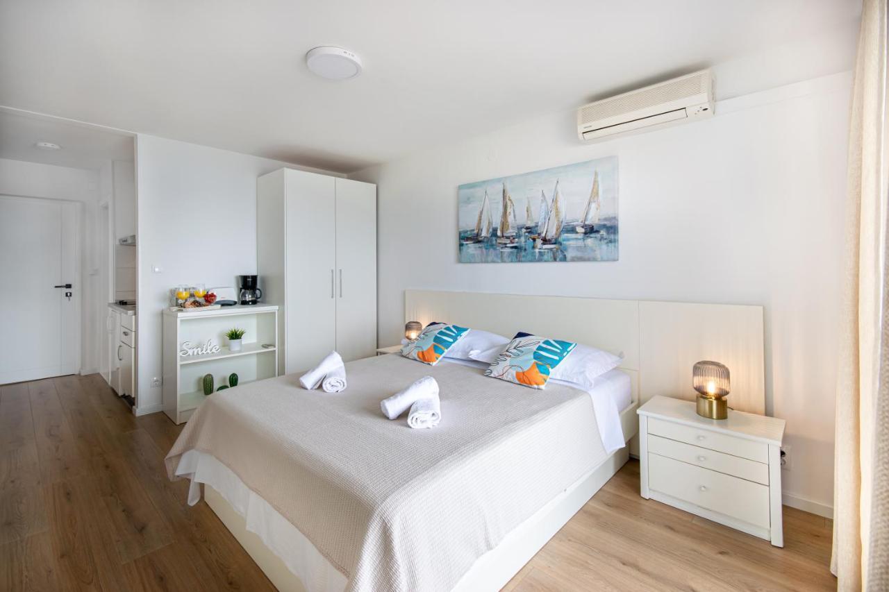 Apartments Klement Brela Zewnętrze zdjęcie